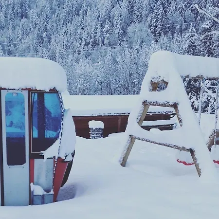 X-alp Oetztal 度假居 *